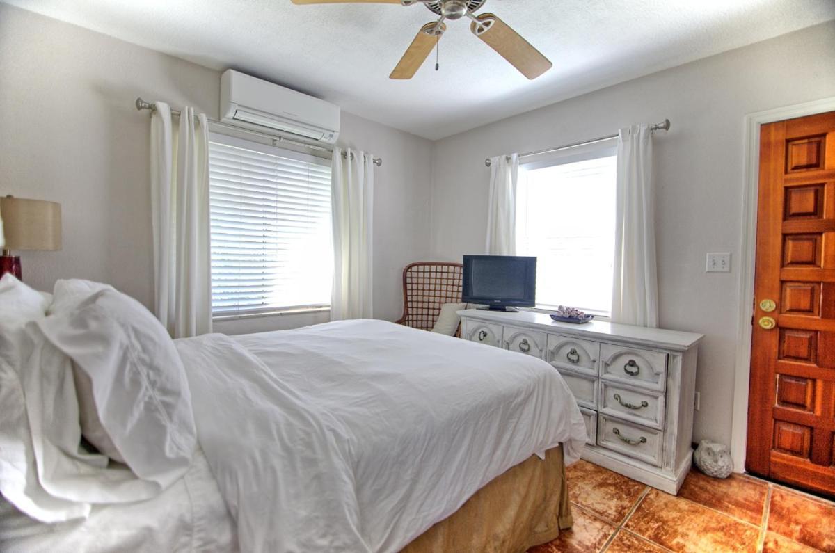 Gulfside Resort Unit 2 St. Pete Beach Exteriör bild