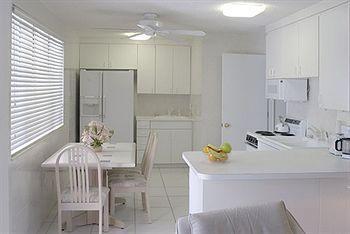 Gulfside Resort Unit 2 St. Pete Beach Exteriör bild